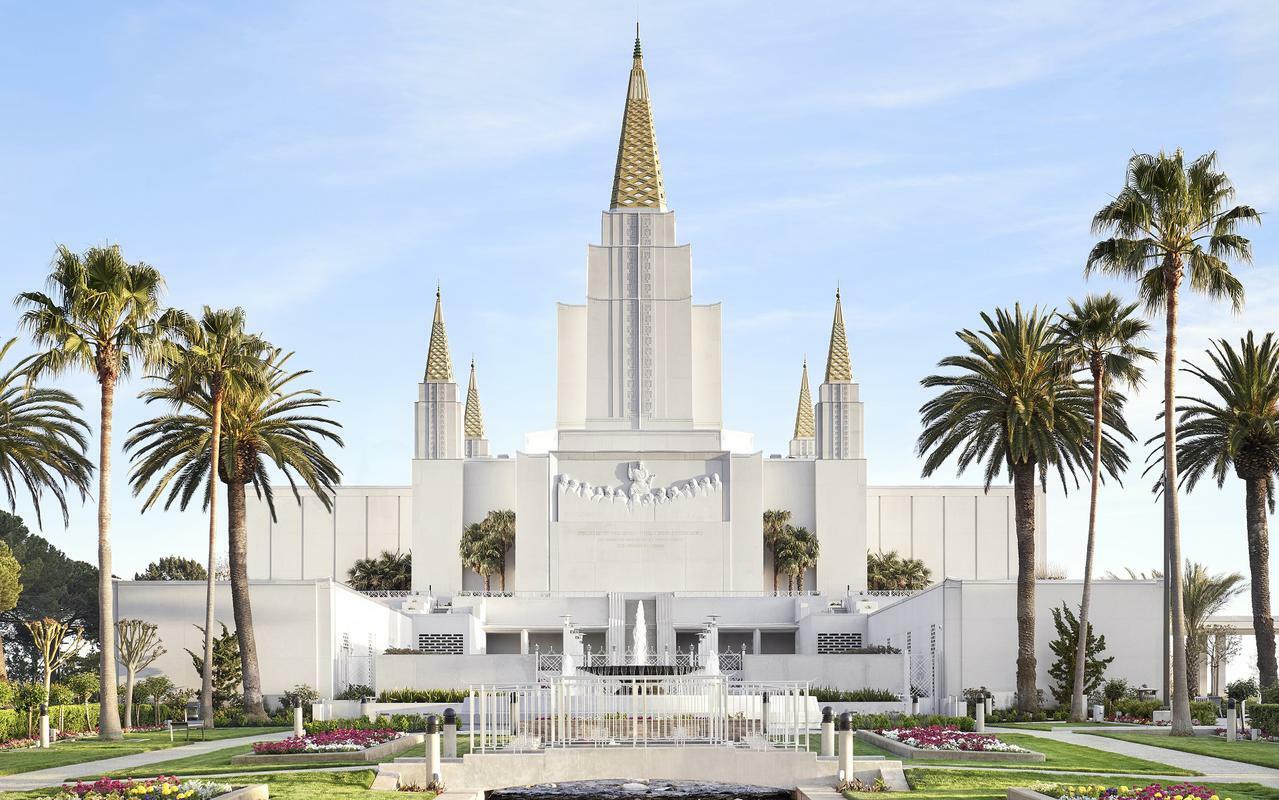 Oakland Mormon Temple is in Area 4
