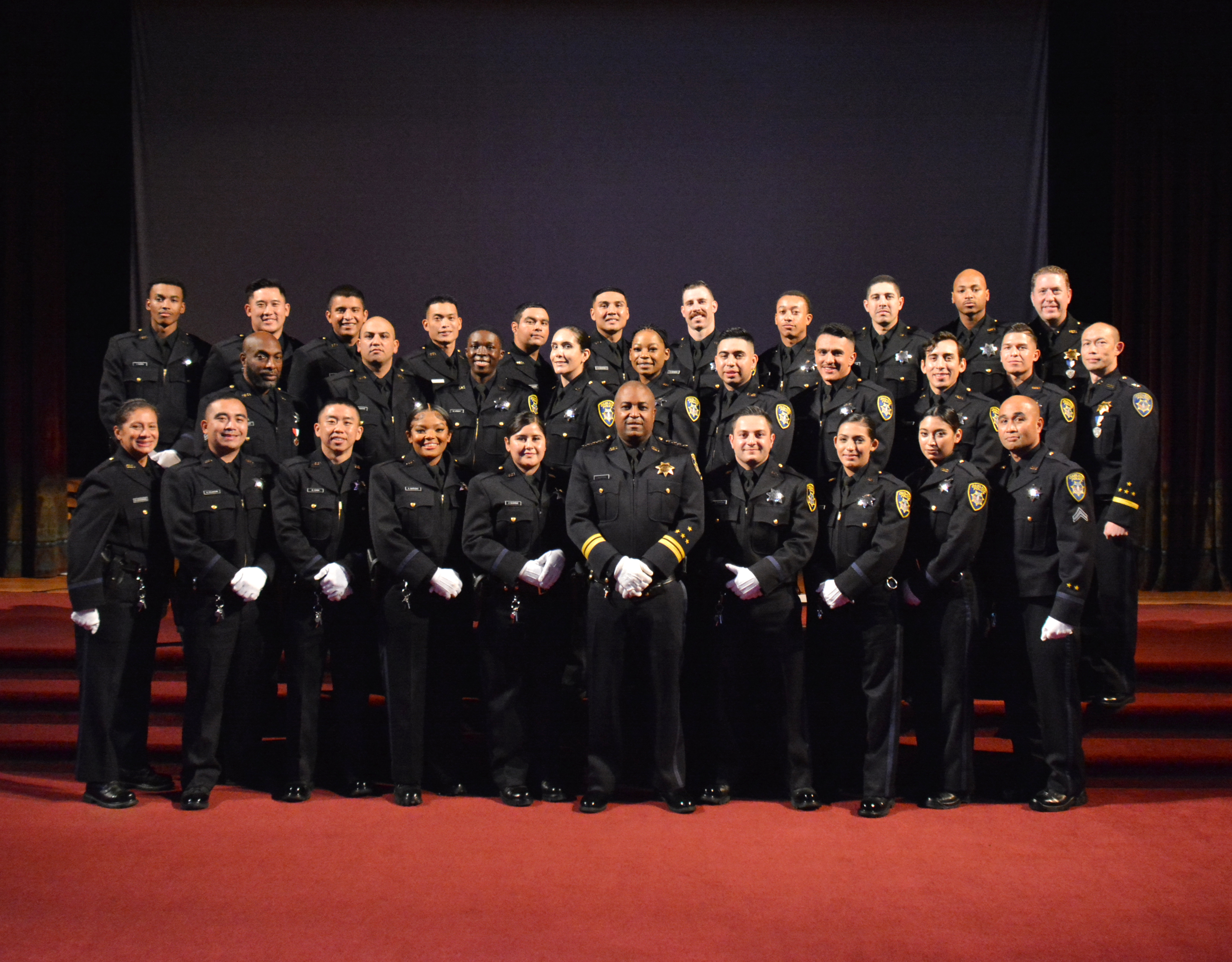 PHoto of the 25 members of the 186th OPD Police Academy
